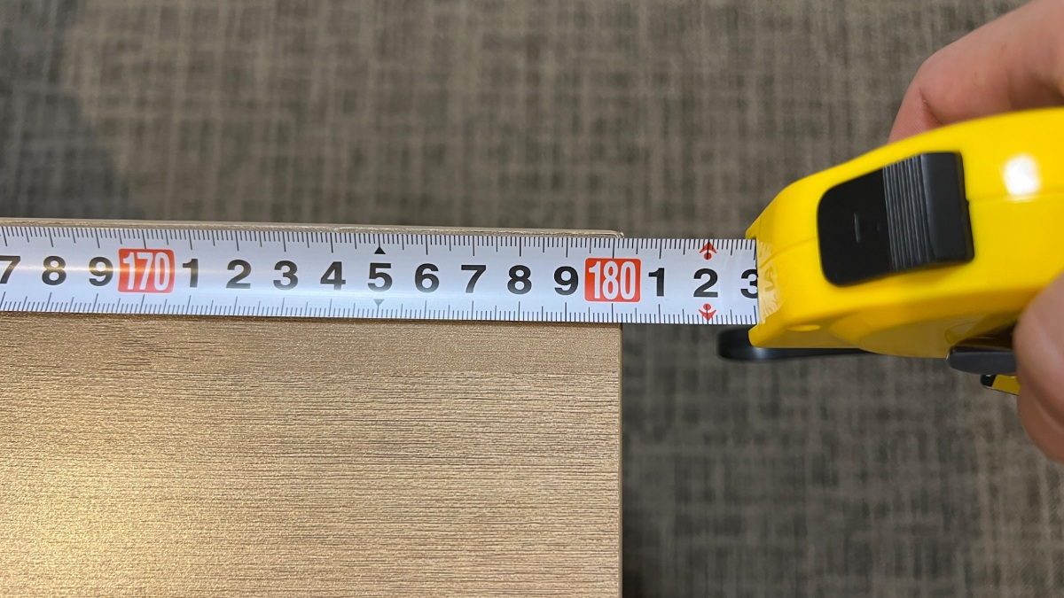 ホテル川六エルステージ高松のデスク横幅180cm