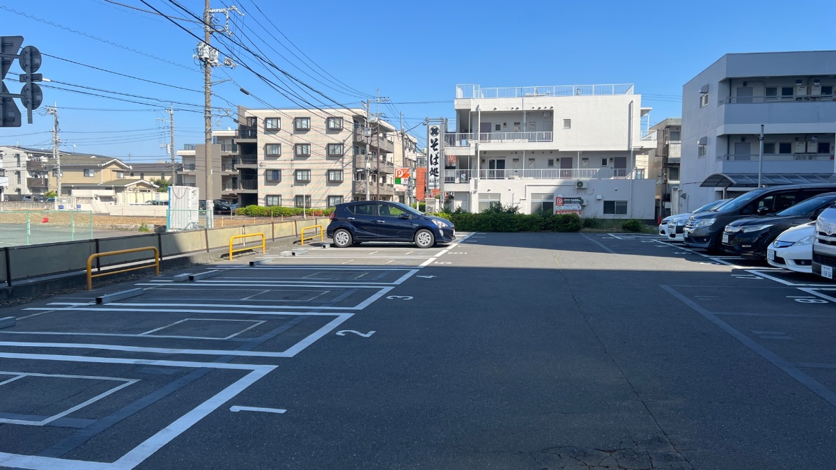 新狭山ホテル近隣のコインパーキング