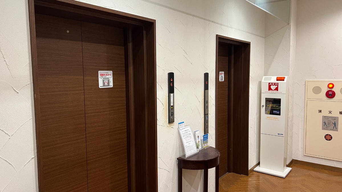 小田急ステーションホテル本厚木のエレベーター(2基)