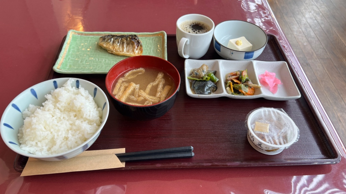 新狭山第一ホテルの朝食(和食定食の盛り付け)