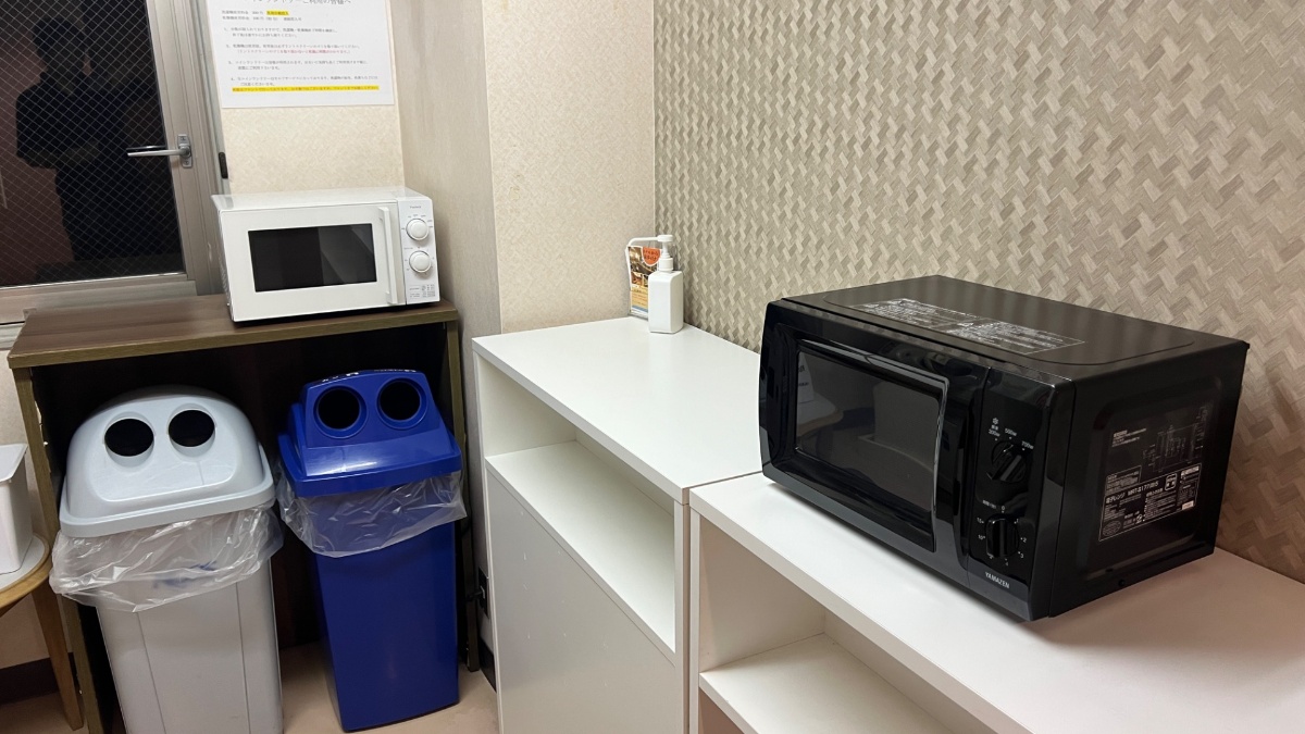 厚木アーバンホテルの電子レンジ(3階)