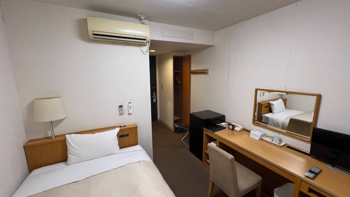 ホテルフィットの部屋全景（宿泊時）